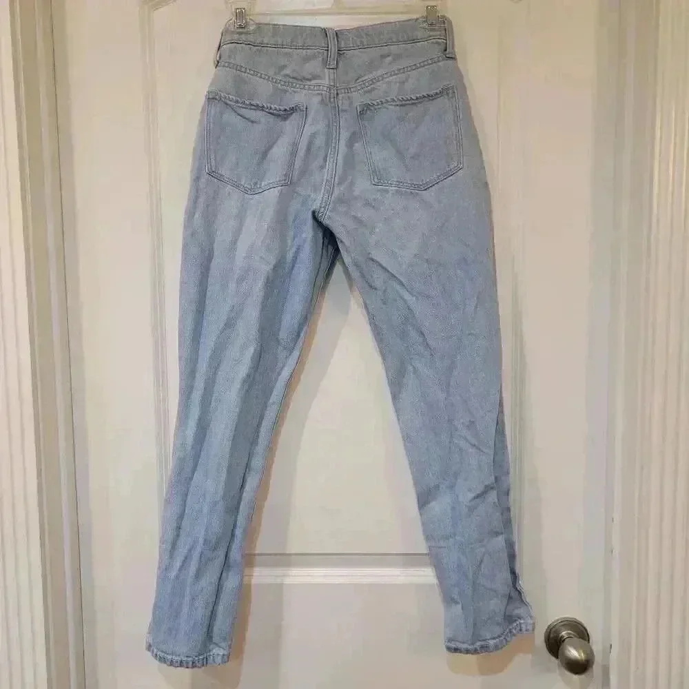 Old Navy Girl’s Light Wash Cotton High Rise Straight Jeans